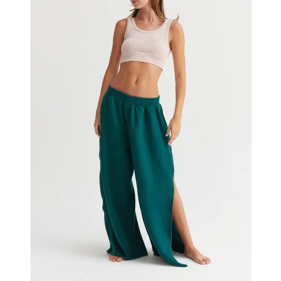 #836 🛑S,M Boho Chic Fabulous Wide-Leg Side Zipper Sweatpant - Picture 4 of 15